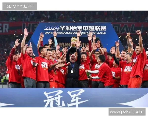 中国足球明星乔装身份揭秘背后的故事与成就分析